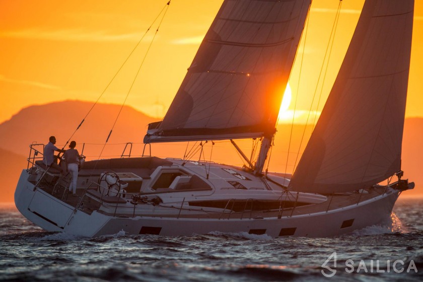 Jeanneau 54 - Yacht Charter Sailica