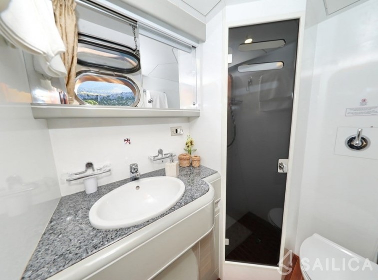 Motoryacht - Yacht Charter Sailica