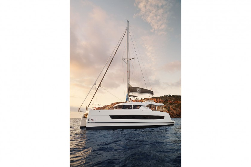 Bali Catspace - Yacht Charter Sailica