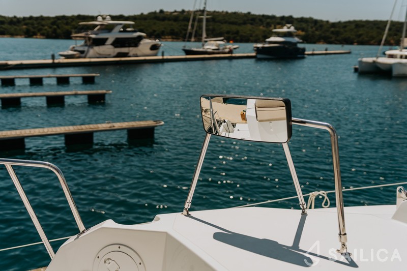 Bali Catspace - Yacht Charter Sailica