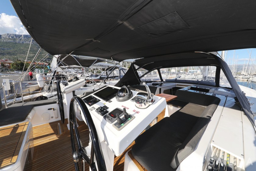 Hanse 548 - Yacht Charter Sailica