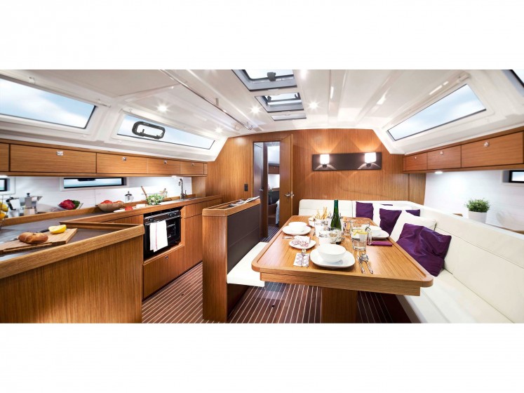 Bavaria 46 Cruiser - Yacht Charter Sailica