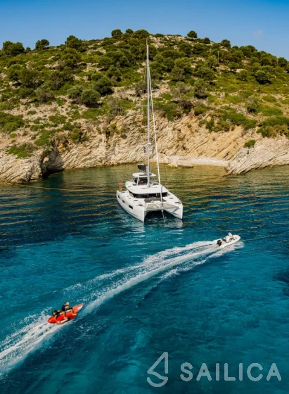 Lagoon 46  - Yacht Charter Sailica