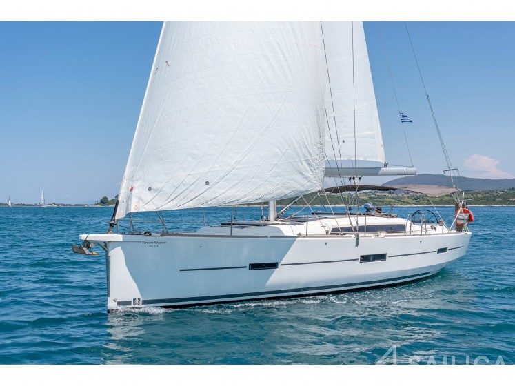 Dufour 460 GL - Yacht Charter Sailica