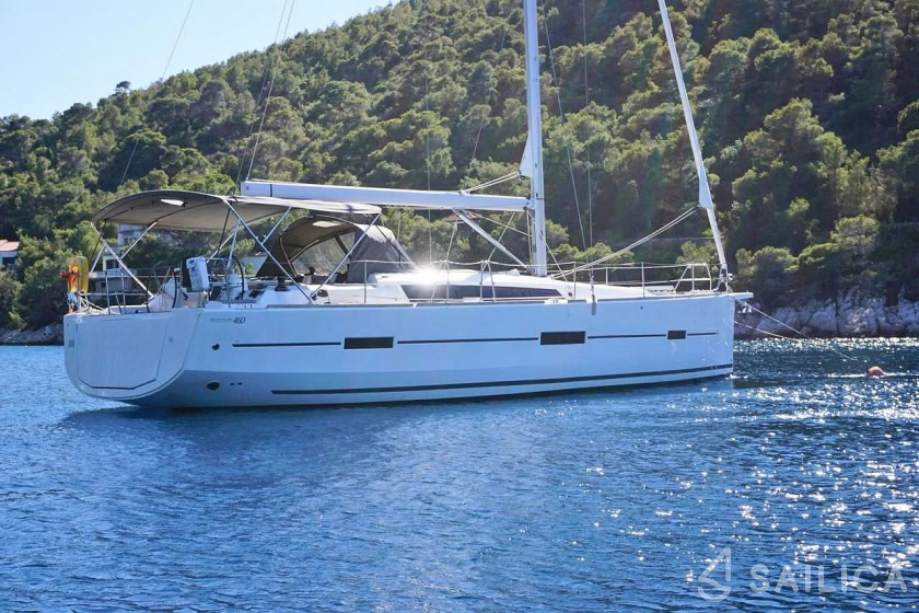 Dufour 460 GL - Yacht Charter Sailica