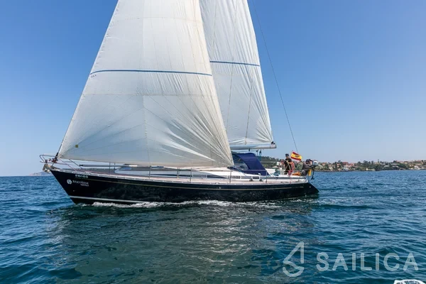 Grand Soleil 43 - Yacht Charter Sailica