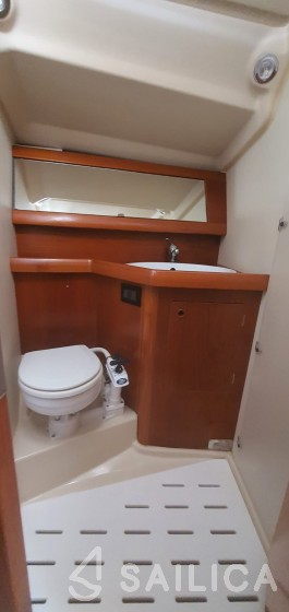 Grand Soleil 43 - Yacht Charter Sailica