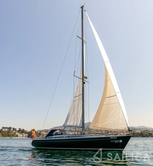 Grand Soleil 43 - Yacht Charter Sailica