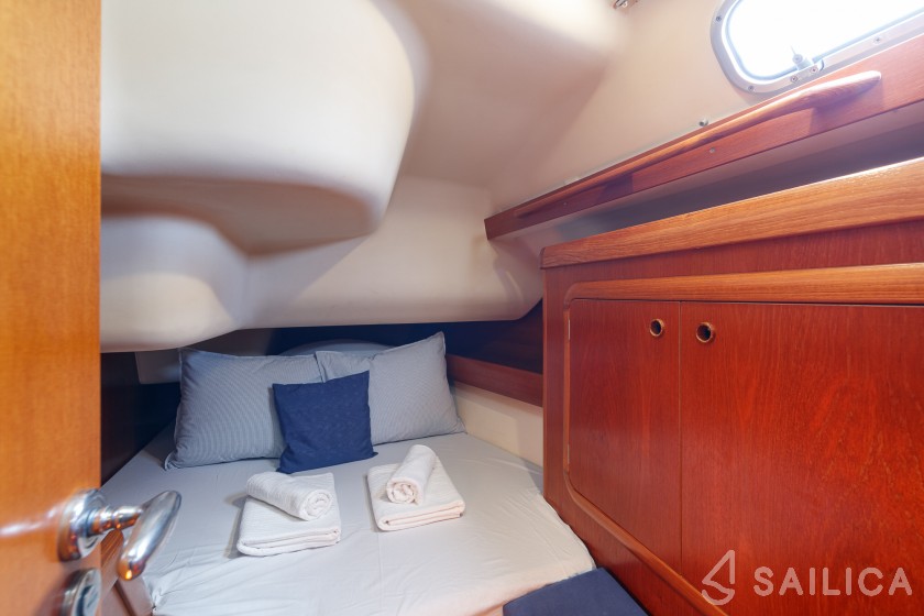 Grand Soleil 43 - Yacht Charter Sailica