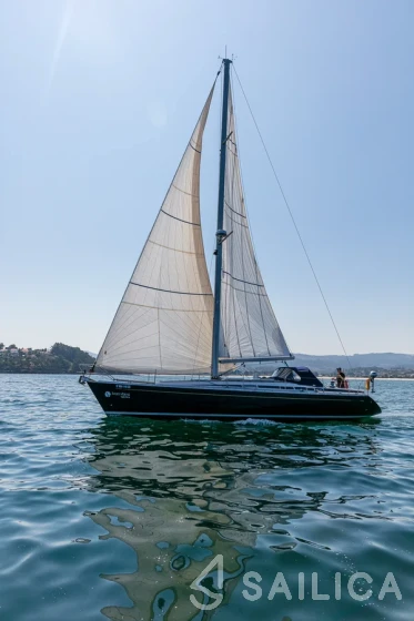 Grand Soleil 43 - Yacht Charter Sailica