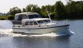 Grand Sturdy 29.9 AC - Yacht Charter Sailica