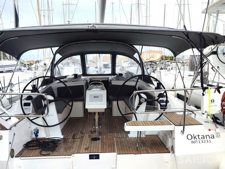 Bavaria C42 - Yacht Charter Sailica