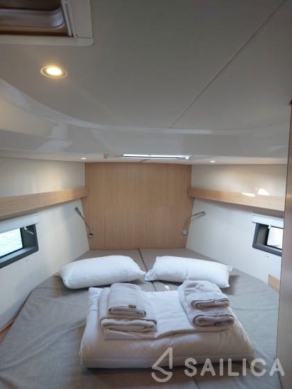 Bavaria C42 - Yacht Charter Sailica