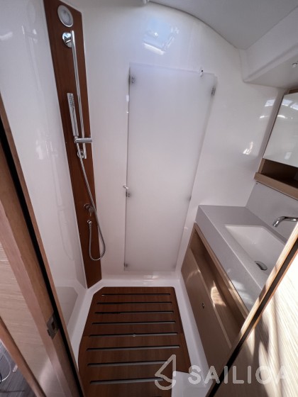 Dufour 470 - Yacht Charter Sailica
