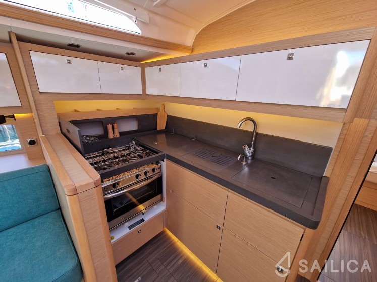 Dufour 470 - Yacht Charter Sailica