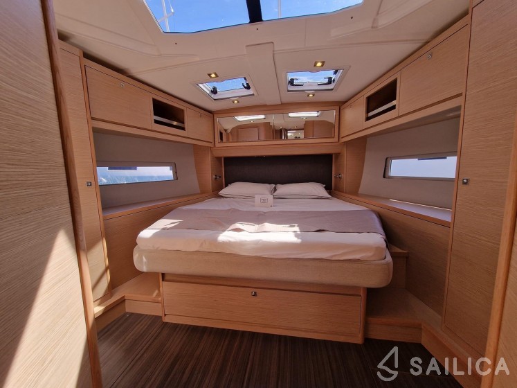 Dufour 470 - Yacht Charter Sailica