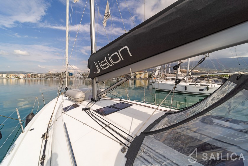 Sun Odyssey 440 - Yacht Charter Sailica
