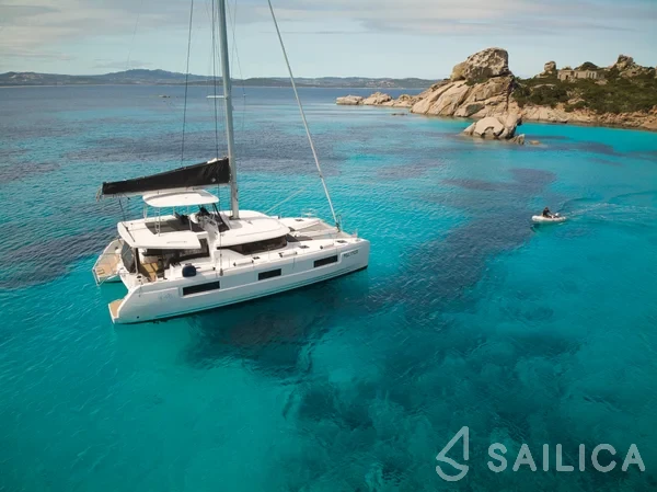 Lagoon 46  - Yacht Charter Sailica