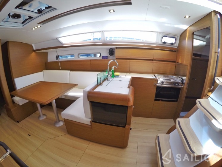 Sun Odyssey 449 - Yacht Charter Sailica