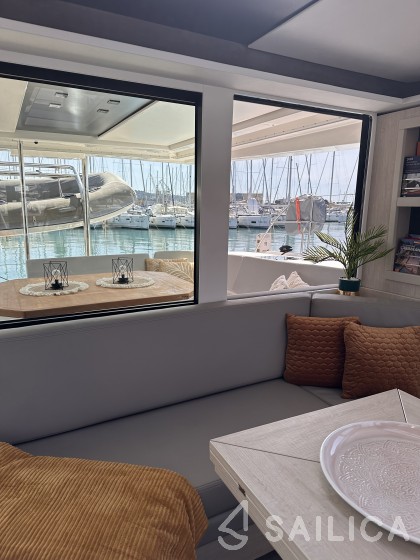 Leopard 45 - Yacht Charter Sailica