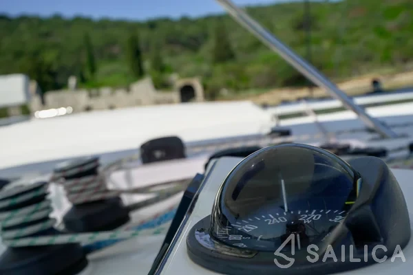 Leopard 45 - Yacht Charter Sailica