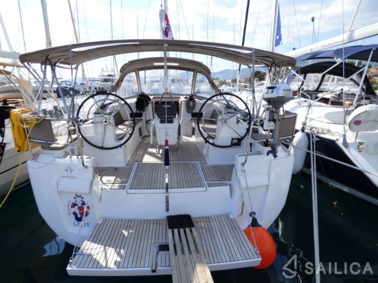 Sun Odyssey 479 - Yacht Charter Sailica