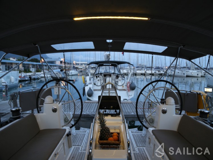 Sun Odyssey 479 - Yacht Charter Sailica