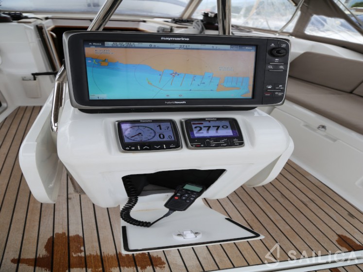 Sun Odyssey 479 - Yacht Charter Sailica
