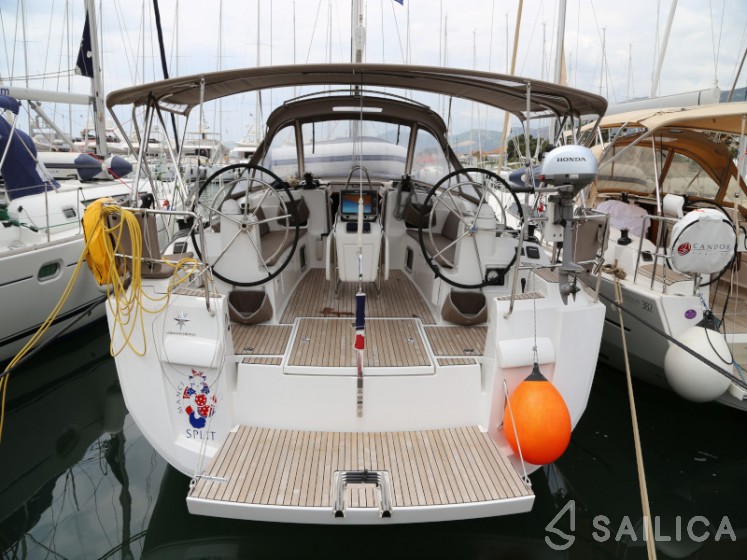 Sun Odyssey 479 - Yacht Charter Sailica