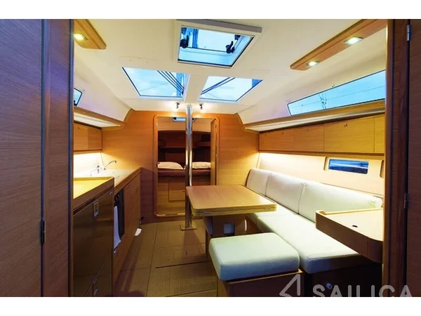 Dufour 382 GL - Yacht Charter Sailica