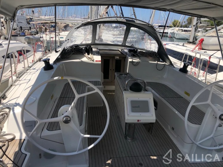 Bavaria 46 Cruiser - Yacht Charter Sailica