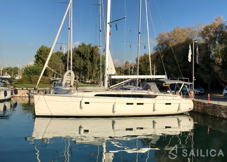 Bavaria 46 Cruiser - Yacht Charter Sailica