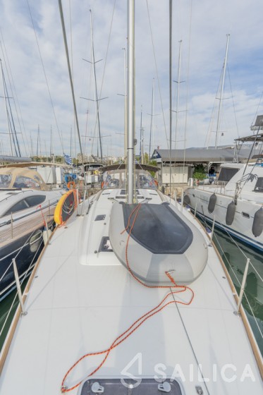 Sun Odyssey 519 - Yacht Charter Sailica