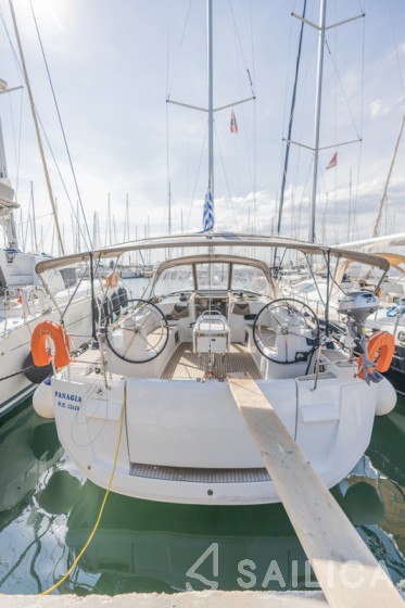 Sun Odyssey 519 - Yacht Charter Sailica
