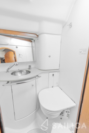 Sun Odyssey 519 - Yacht Charter Sailica