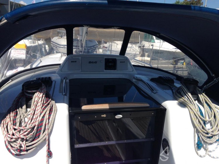 Dehler 32 - Yacht Charter Sailica