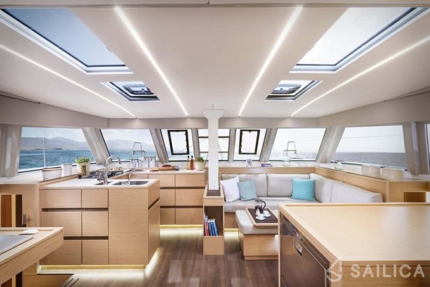 Nautitech 46 Open - Yacht Charter Sailica