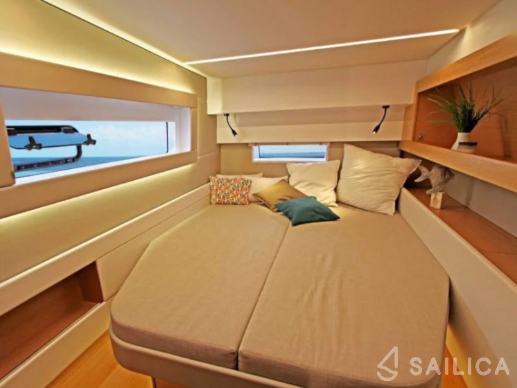Nautitech 46 Open - Yacht Charter Sailica