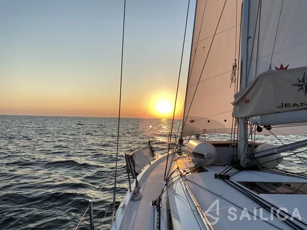 Sun Odyssey 440 - Yacht Charter Sailica