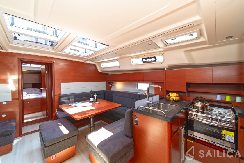 Hanse 458 - Yacht Charter Sailica