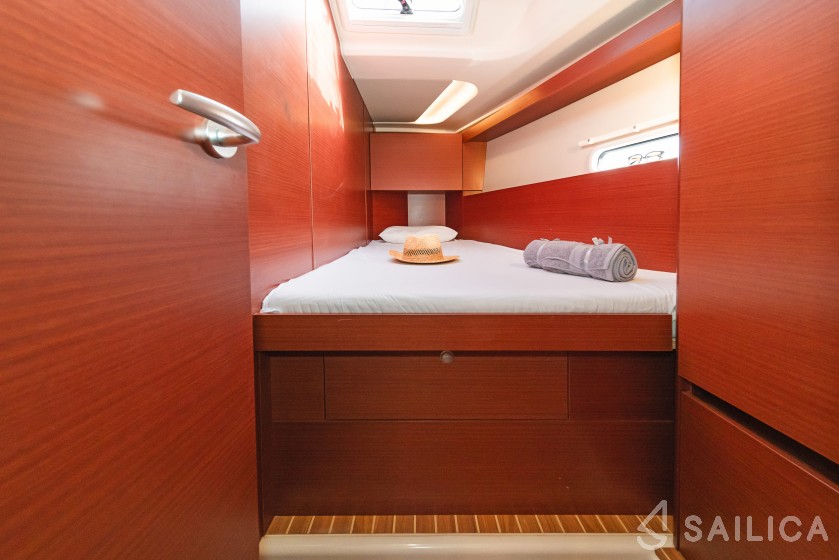 Hanse 458 - Yacht Charter Sailica