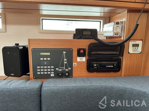 Bavaria Cruiser 46 Style - Yacht Charter Sailica