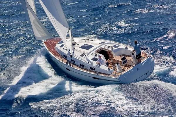 Bavaria 40 Cruiser - Yacht Charter Sailica