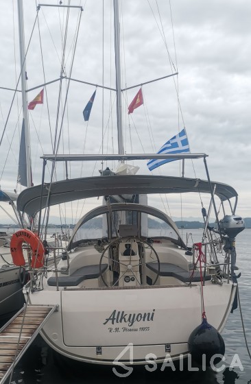 Bavaria 33 Cruiser - Yacht Charter Sailica