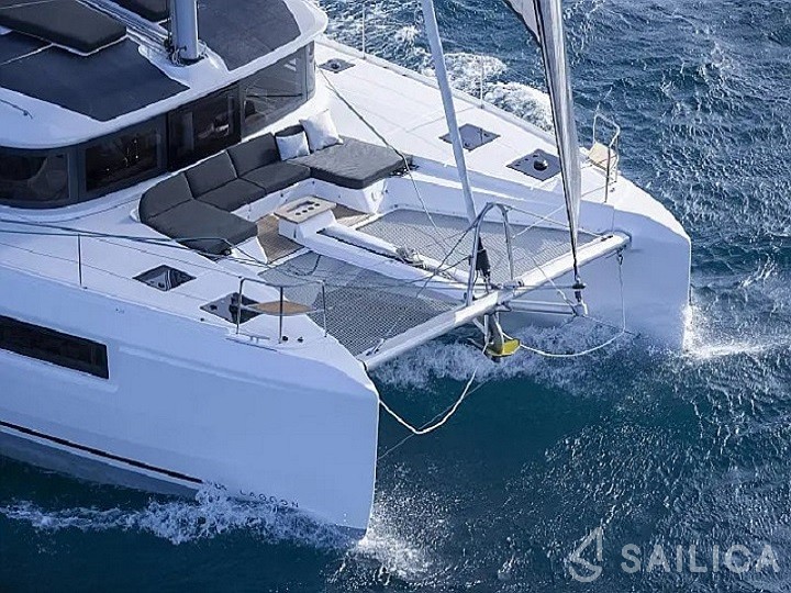 Lagoon 51 - Yacht Charter Sailica