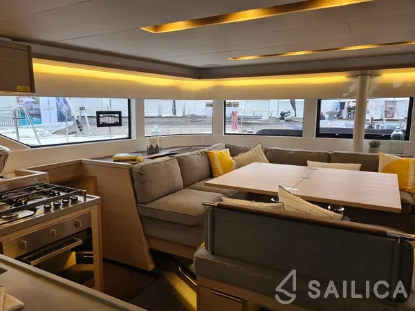 Lagoon 51 - Yacht Charter Sailica
