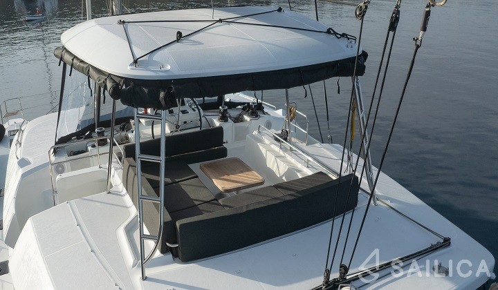 Lagoon 51 - Yacht Charter Sailica