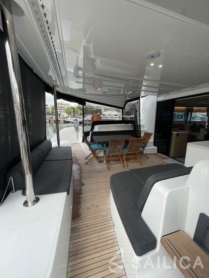 Lagoon 51 - Yacht Charter Sailica