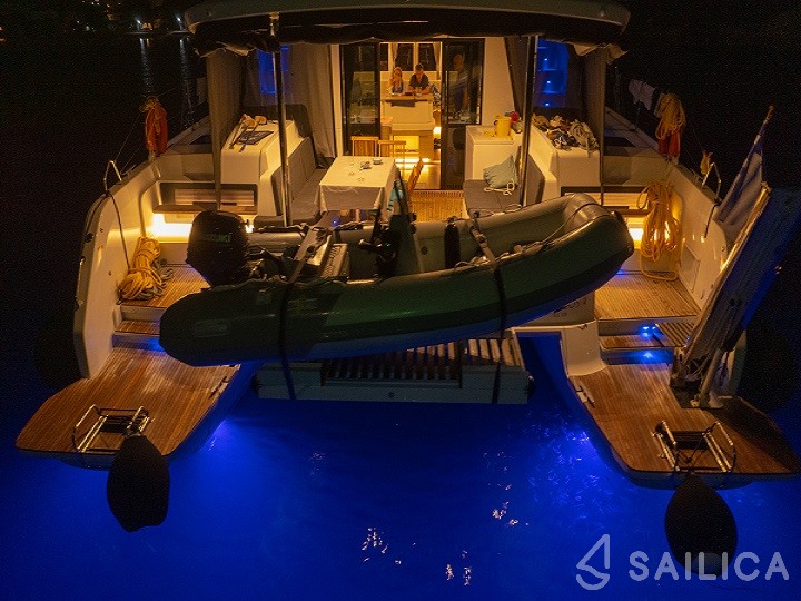 Lagoon 51 - Yacht Charter Sailica