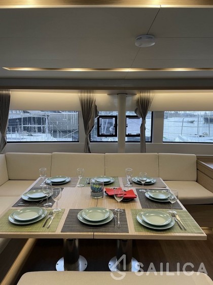 Lagoon 51 - Yacht Charter Sailica